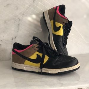 Nike multi color sneakers